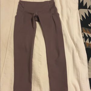 Apana mauve yoga leggings with pockets
